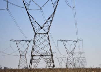 Fieg e Governo de Goiás pautam soluções de eficiência energética