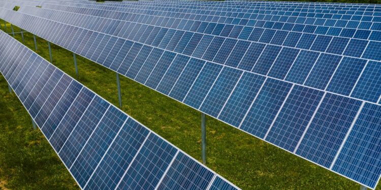 Kora Saúde e FIT Energia firmam pacto para economia de até 15% na conta de luz