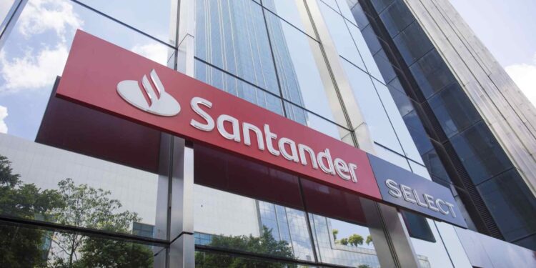 Santander contrata assessores de investimento em Brasília