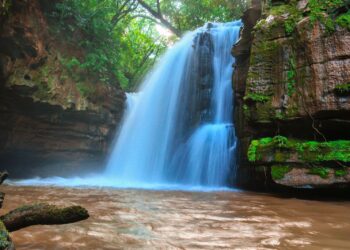 Atividades turísticas em Goiás crescem pelo oitavo mês seguido