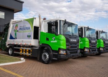 Campo Grande ganha caminhões de coleta de resíduos movidos a gás natural
