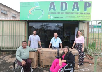Instituto Unimed Goiânia converte reciclagem em doação de cadeiras de rodas