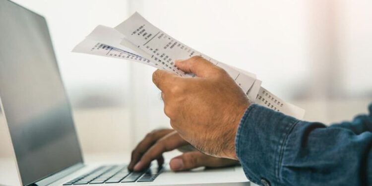 Nova nota fiscal eletrônica exige atenção de empresas, alerta CRCGO