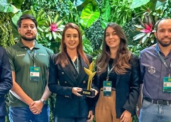 Sicoob UniCentro Br é premiado por crédito a produtores rurais