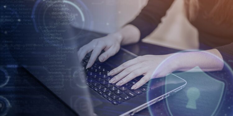 Contratos de sites e cookies podem ter armadilhas para usuários