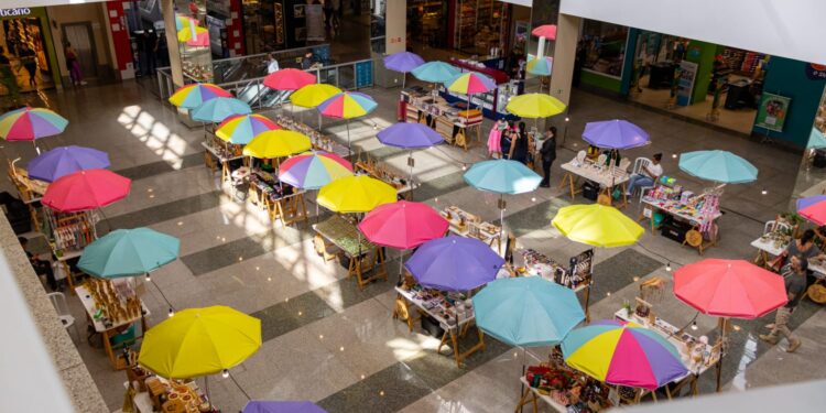 Feira Vitrine Autoral leva criatividade local ao DF Plaza