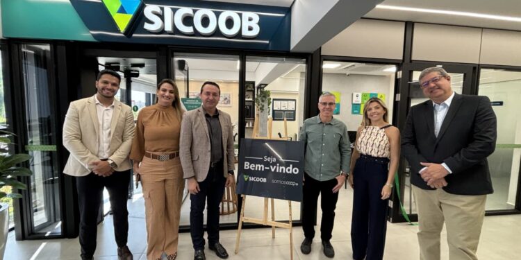 Sicoob UniCentro Norte Brasileiro reinaugura agência da CDL Anápolis