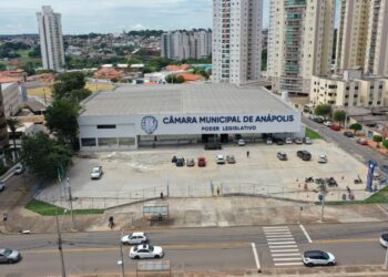 Câmara de Anápolis recebe mutirão de emprego