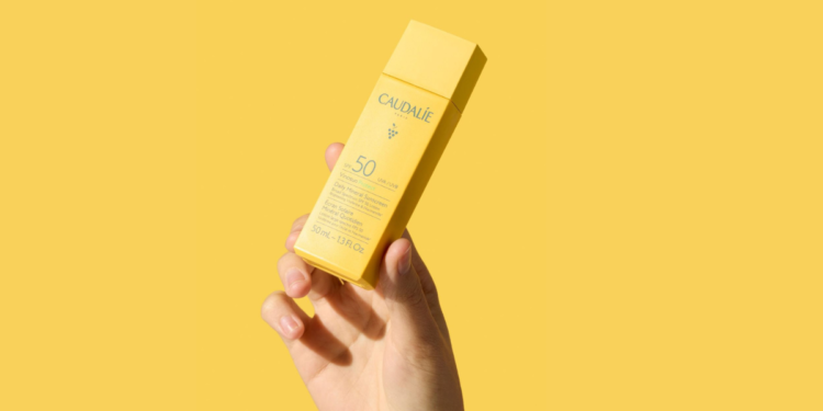 Caudalie lança novo protetor solar no Flamboyant Shopping