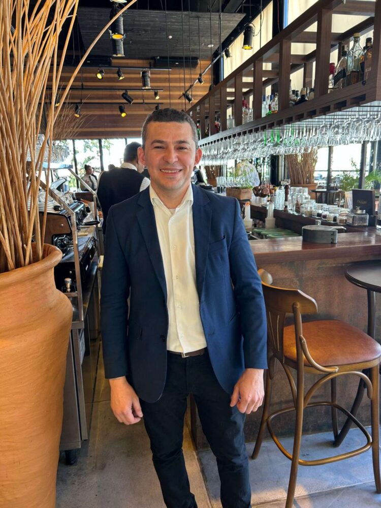 Pobre Juan celebra chefes que promovem a alta gastronomia