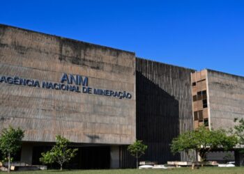 Fieg defende solução imediata para o setor da mineração