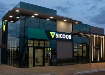 Sicoob está entre as 35 maiores empresas do Brasil