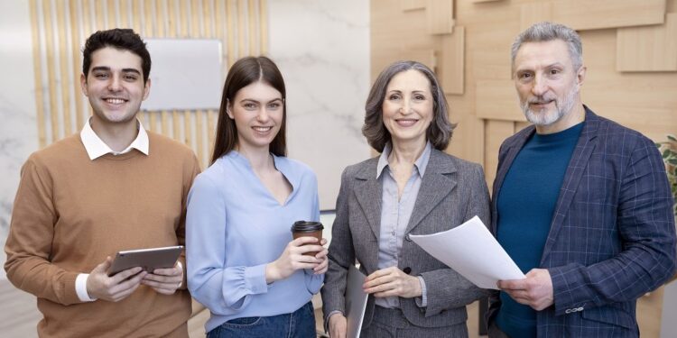 Sucessão planejada é essencial para negócios familiares