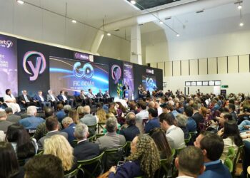 Expoind 2025 abre com público inicial de 3,5 mil visitantes