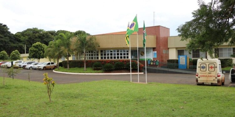 Hospital Estadual de Santa Helena de Goiás abre processo seletivo