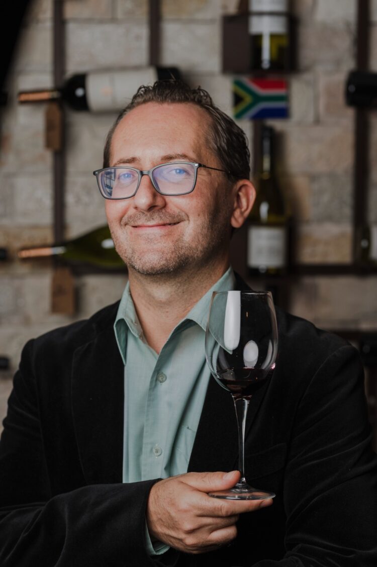 Senac Goiás lança curso premium sobre vinhos