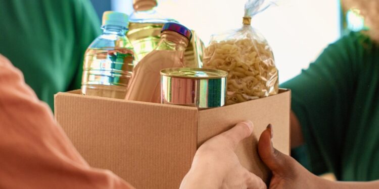 CMO Construtora doa toneladas de alimentos por meio do Instituto CMO