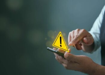 Golpe: Falsas cobranças com nome e CPF do contribuinte