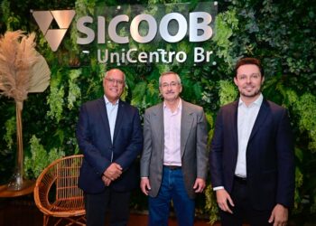 Evento do Sicoob UniCentro Br discute o futuro do agronegócio