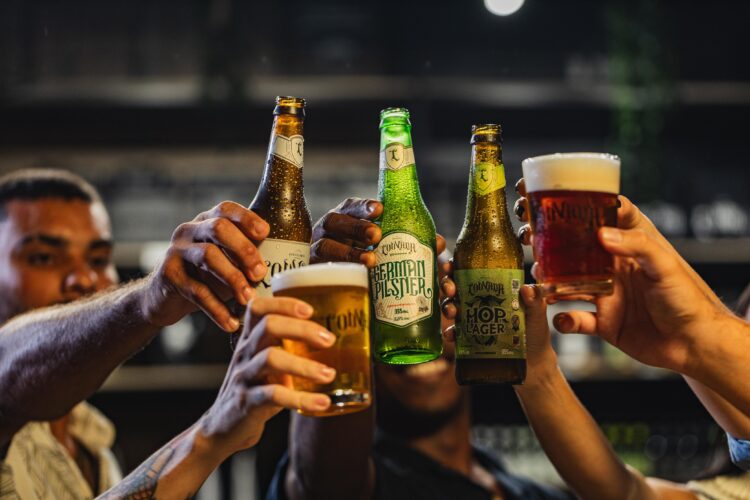 Shopping em Goiânia inaugura Cervejaria Louvada em Goiás