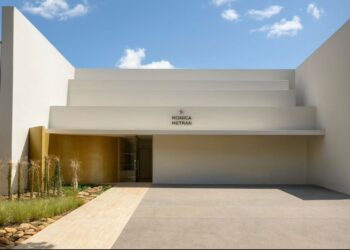 Mônica Metran inaugura nova loja no Setor Marista