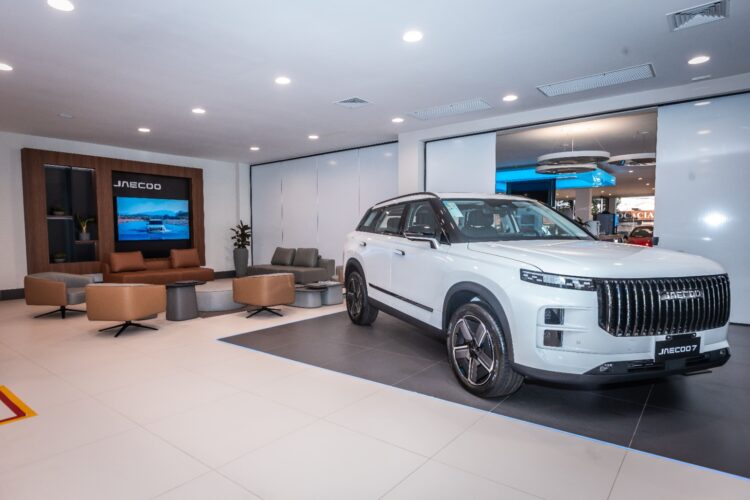 Carros elétricos marcam nova fronteira da indústria automotiva