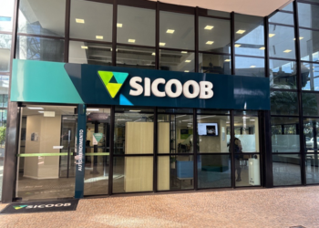 Segurança digital: Sicoob orienta sobre prevenção de fraudes durante as férias