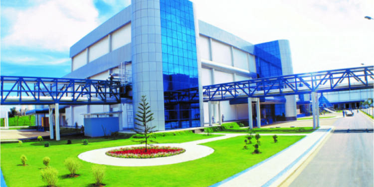 Laboratório Teuto abre vagas em Goiás