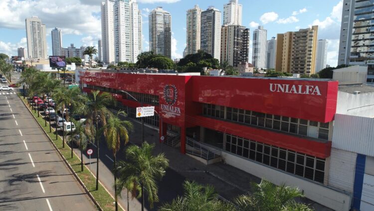 UNIALFA Goiânia amplia atuação internacional e fecha parcerias acadêmicas na Espanha