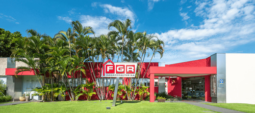 Incorporadora abre vagas de emprego com salários de até R$ 20 mil em Goiânia