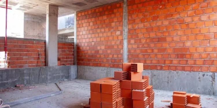 Comércio físico cresceu 2,9% em 2025, aponta Serasa Experian