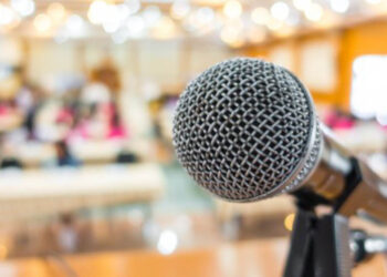 O SESCOOP/GO disponibiliza o Treinamento de Comunicação e Oratória