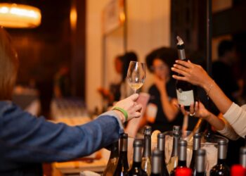 Vinho Pop Festival chega ao Goiânia Shopping