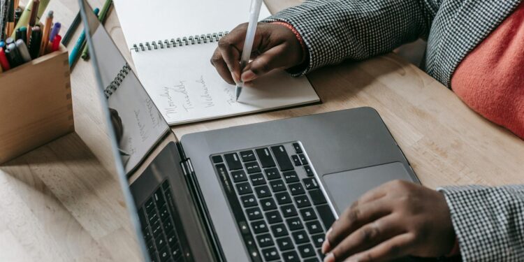 Portal de Educação Empreendedora é lançado com cursos gratuitos