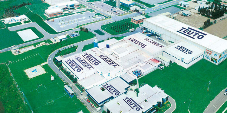 Laboratório Teuto reduz consumo de água em 15% com nova tecnologia de ponta