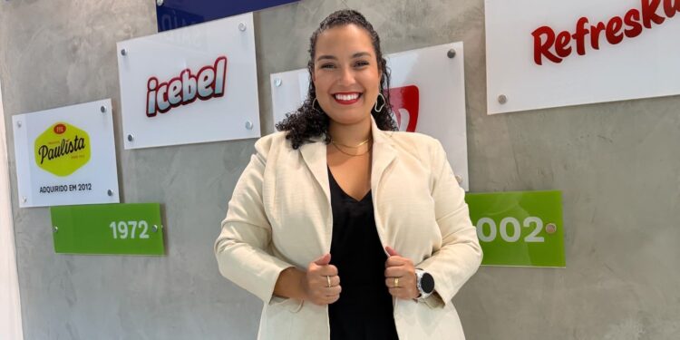 GSA Alimentos anuncia Evenin Cruz como nova gerente de Gente & Gestão