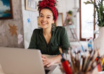 Empreendedorismo feminino bate recorde na abertura de pequenos negócios no Brasil