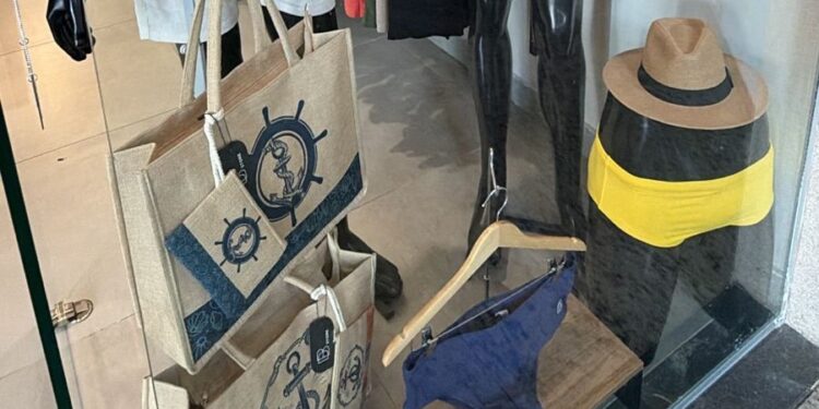 Plaza D’oro Shopping ganha nova loja de moda surf e casual masculina