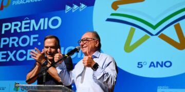 Grupo Piracanjuba e Prefeitura de Goiânia premiam professores por excelência na aprendizagem