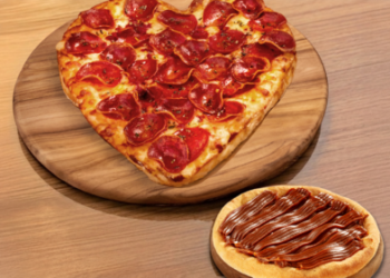 Domino’s traz de volta pizza de coração para o Dia das Mães