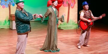 Apresentação teatral promove acessibilidade e inclusão para surdos