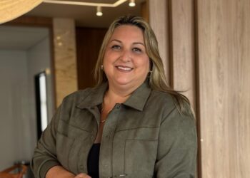 Roberta Tibery, da GSA Alimentos, participa de evento nacional sobre embalagens em Goiânia