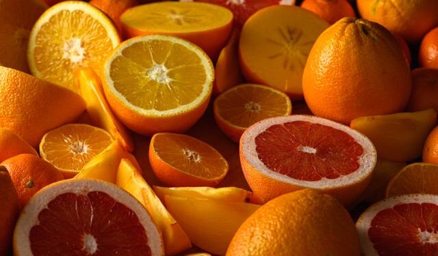 Campanha incentiva goianos a consumirem frutas cítricas