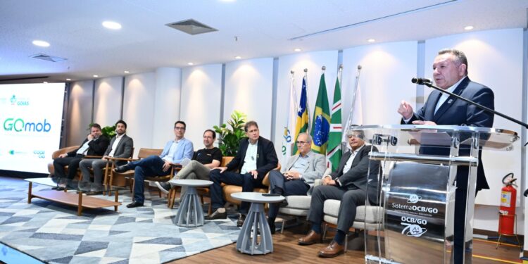 Articulação do Sistema OCB/GO facilita aquisição de veículos elétricos por cooperativa
