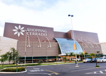 Shopping Cerrado promove colônia de férias com oficinas e atividades recreativas
