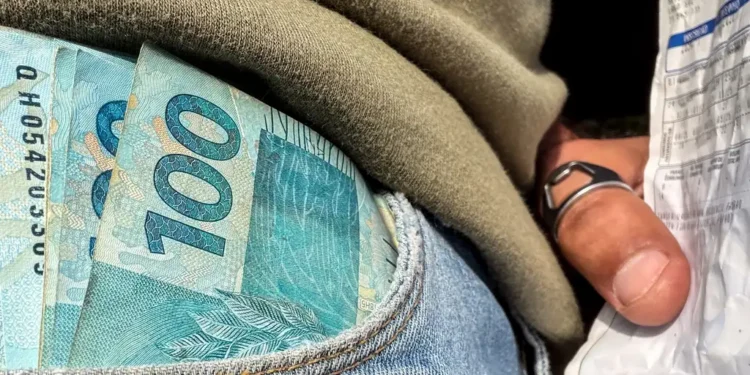 Segundo Serasa, inadimplência volta a crescer em junho com 234 mil novos negativados