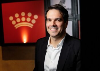 Fernando Ferroni assume a presidência da ROYAL CANIN Brasil