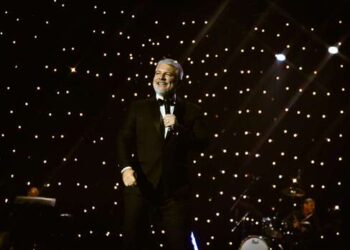 Fred Mayrink retorna ao palco do Teatro Goiânia com o tributo “Sinatra For You”