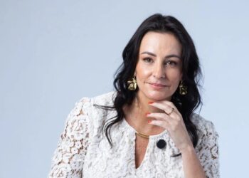 Liza Rossi traz a Goiânia encontro sobre Kabbalah