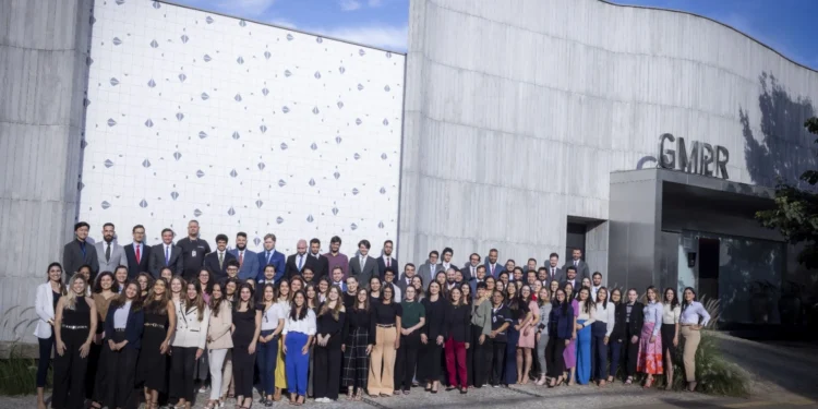 GMPR Advogados celebra 20 anos com palestra de Fernando Schüler sobre ética